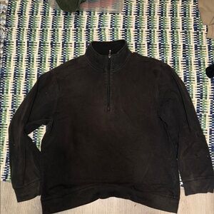 Izod Men's Black Zip-Up Sweater
